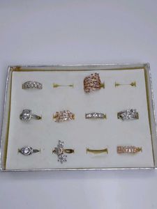 Set of 9 Fashion Rings