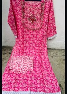 Green Floral Kurta Set