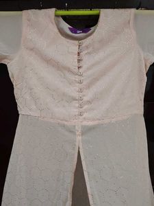 Elegant Peach Embroidered front slit Kurta set