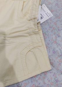 Cream Wide-Leg Cropped Pants