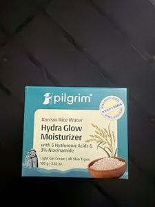 Pilgrim Hydra Glow Moisturizer