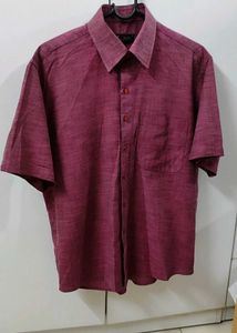 Men's Short Sleeve Button-Up Shirt