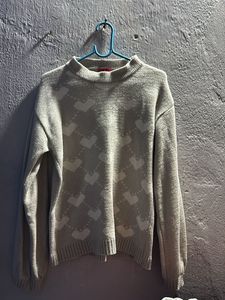 Cute Heart Pattern Sweater