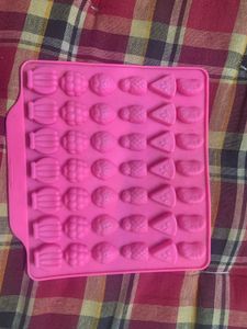 Pink Silicone Candy/Chocolate Mold