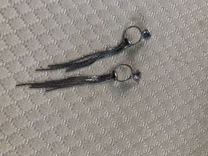 Western Type Earring With White Stone