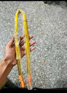 Flower Making Golden Stems
