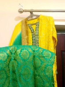 Yellow &amp; Green Kurta Set