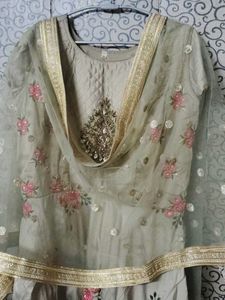 Anarkali suit