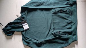 Green Pocketed Sweatshirt