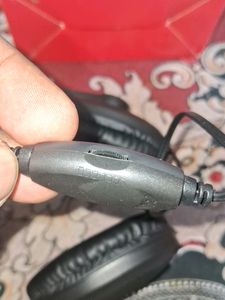 Intex Headphone [ Hero ]