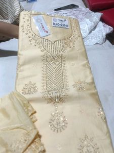 Elegant Cream suit Set with Intricate Embellishmen