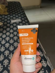 The Derma Co Hyaluronic Sunscreen Aqua Gel