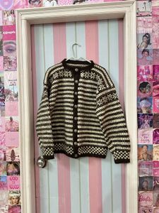 Vintage Patterned Cardigan