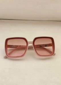 Women Pink Ombre Stylish Sunglasses