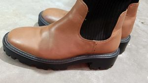 Stylish Tan &amp; Black Knit Boots