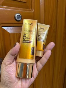 Lakme Sun Expert Dry Matte Fluid SPF 50