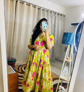 Floral Print Tiered Maxi Dress