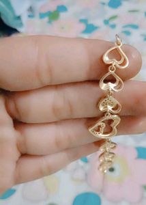 Charming  golden Heart Bracelet with american diam