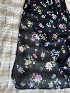 H&amp;M - Floral Sheer Skirt