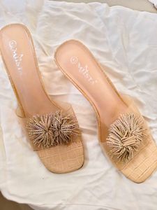 Embellished Sandals 25 cm/ uk 7/ 10 inches