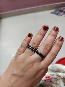 Black Ring Set Of 2
