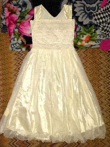 Elegant Cream Party Dress