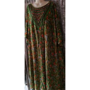 Elegant Green Floral Kaftan Maxi Dress