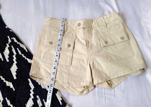 Khaki Cargo Shorts With Beautiful Tank Top