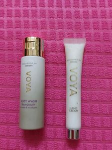 VOYA Body Wash & Hand Cream Set
