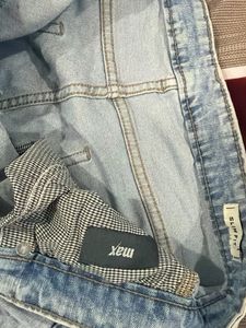 Max Slim Fit Light Wash Denim Jeans