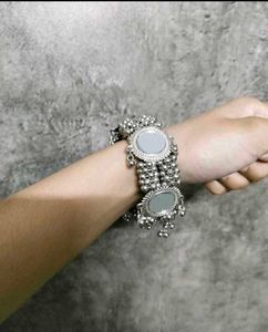 4 piece Elegant Mirror Work Bangle with Tassels
