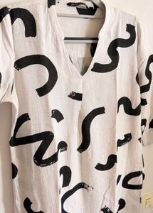Unique Abstract Print Kurta