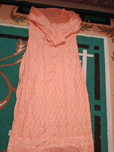 Peach Embellished Kurta Chikankari