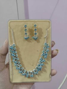 Stunning Blue Stone Necklace and Earring Set