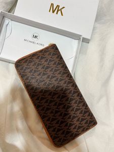 Michael Kors Zip Around Wallet