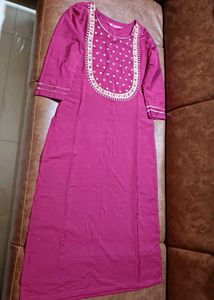 Varanga Women Embellished Straight Kurta
