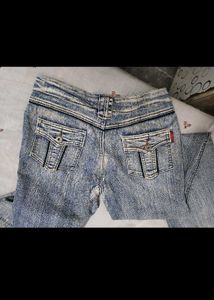 Light Wash Flared Jeans