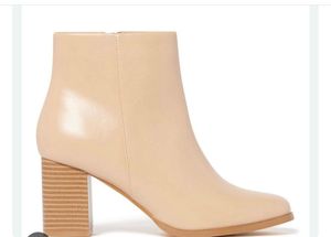 Combo- Boots &amp; Decathlon sports bra