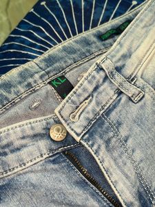 Jeans - Light Wash