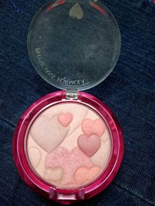 FREE lipstick with Heart Shaped Powder Blush