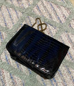 Black Chain Detail Crossbody Bag