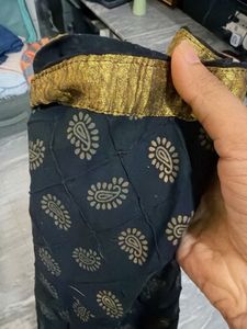 Elegant Black Paisley Print Skirt