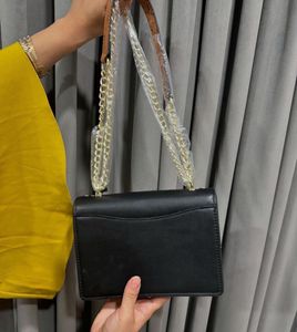 Chic Crossbody Bag
