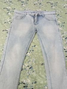 Light Wash Denim Jeans