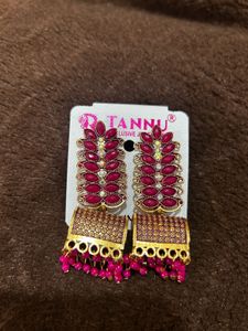 Elegant pink Stone Jhumka Earrings