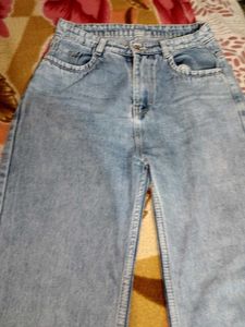 Wide Leg Light Wash Jeans