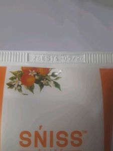 SNISS Vitamin C Skin Brightening Face Wash