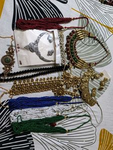 Assorted Indian Jewelry Set