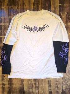Graphic Print Long Sleeve T-Shirt