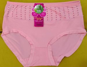 2015 -- breathable fabric cotton panty